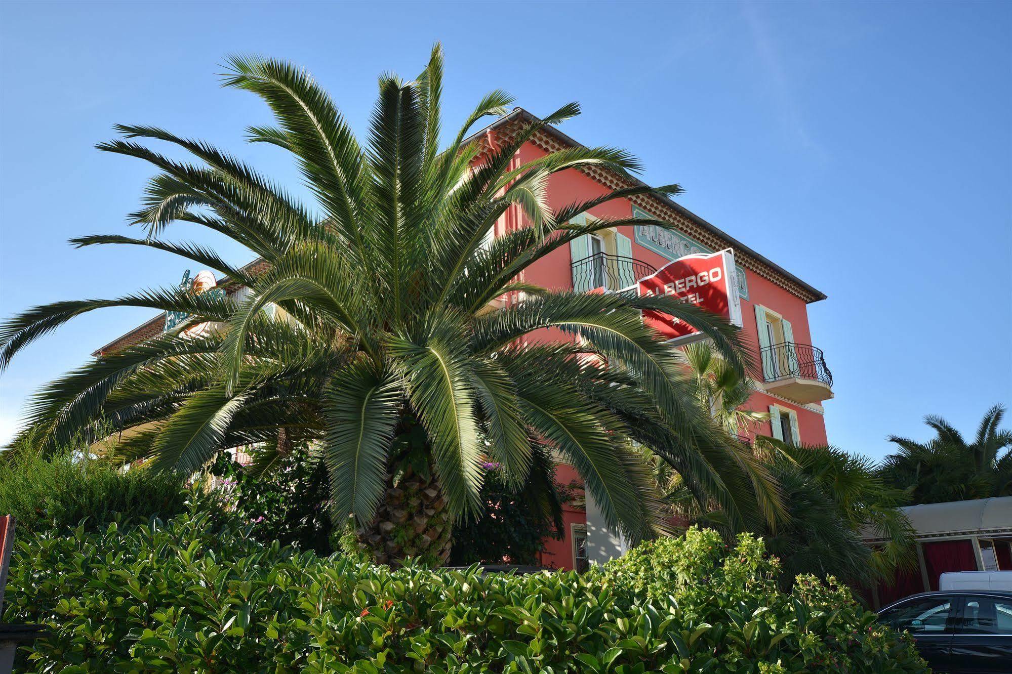 Albergo Hotel Saint-Laurent-du-Var Exterior photo